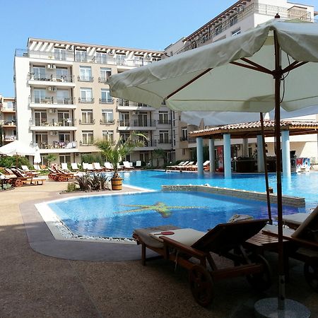 Menada Dawn Park Apartment Sunny Beach Esterno foto