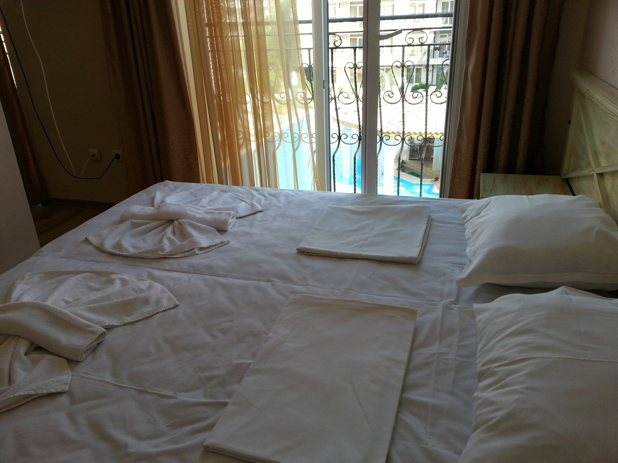 Menada Dawn Park Apartment Sunny Beach Esterno foto
