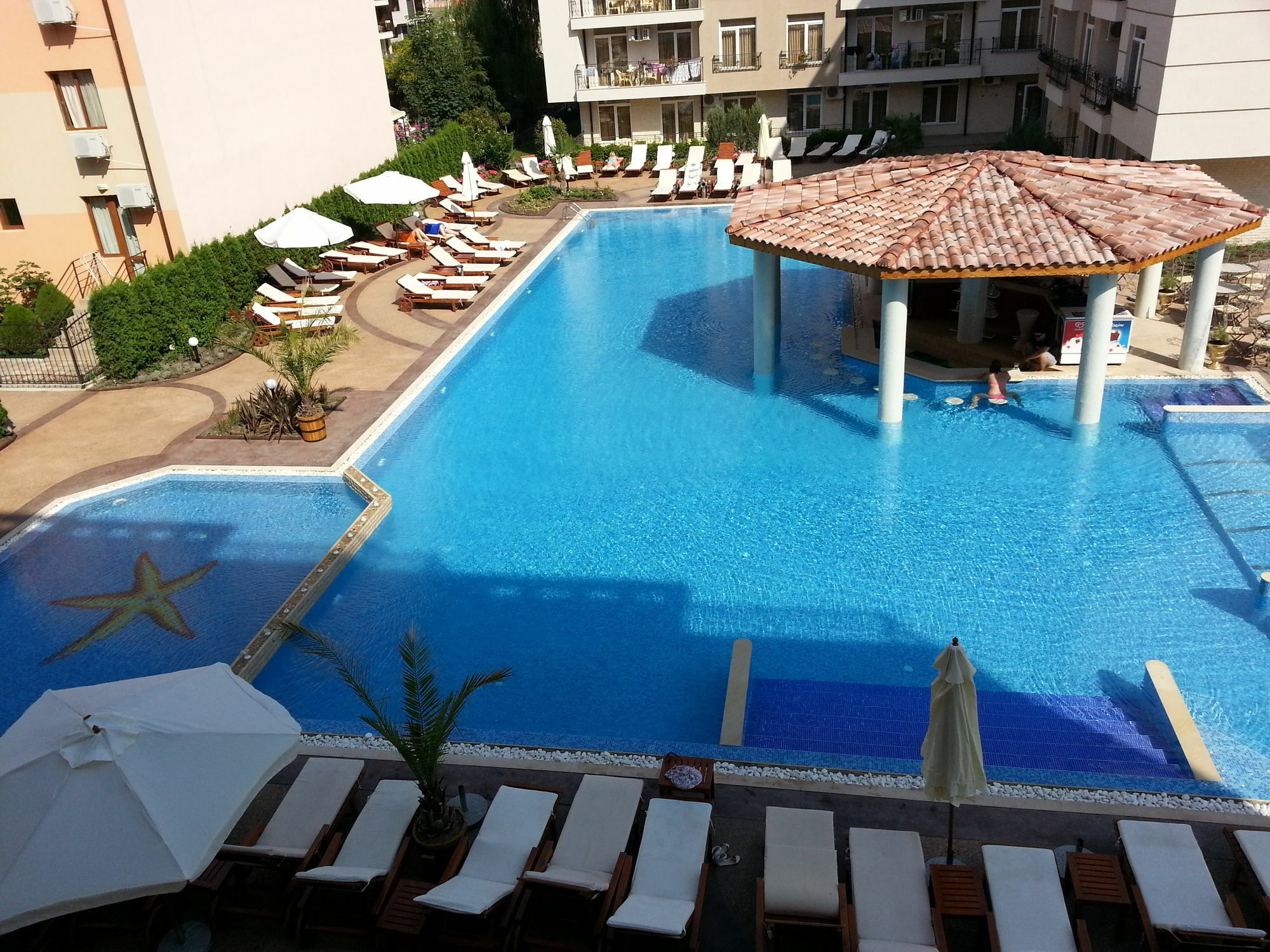 Menada Dawn Park Apartment Sunny Beach Esterno foto