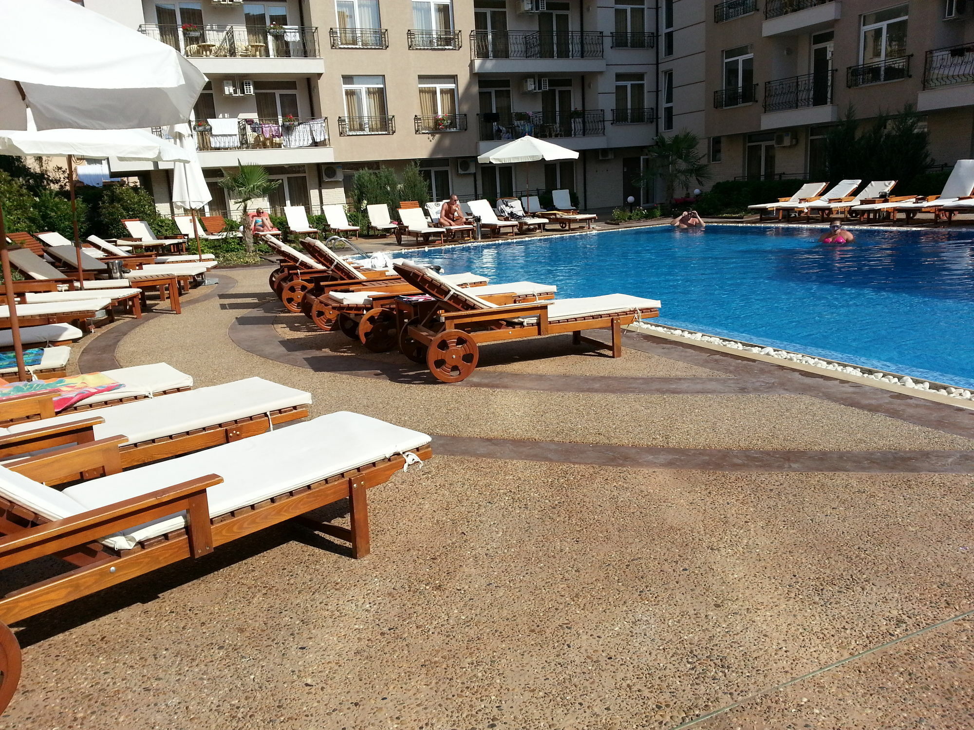 Menada Dawn Park Apartment Sunny Beach Esterno foto