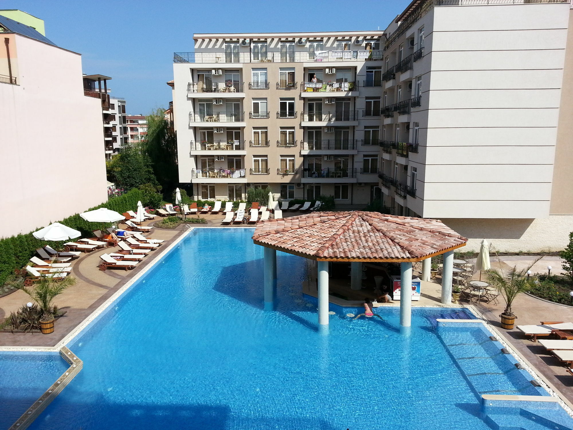 Menada Dawn Park Apartment Sunny Beach Esterno foto